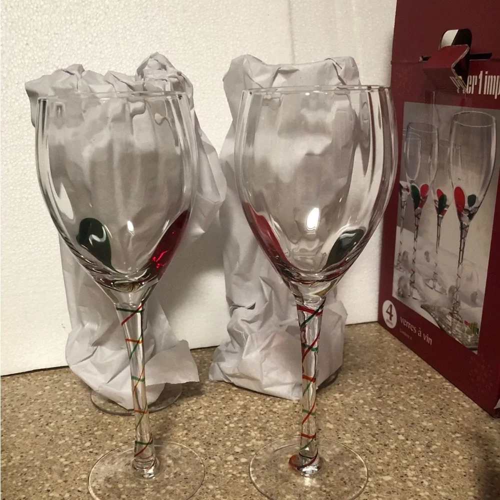 Pier 1 Imports Wine Glasses Set of 4 Red/Green Teardrop Stem Glasses